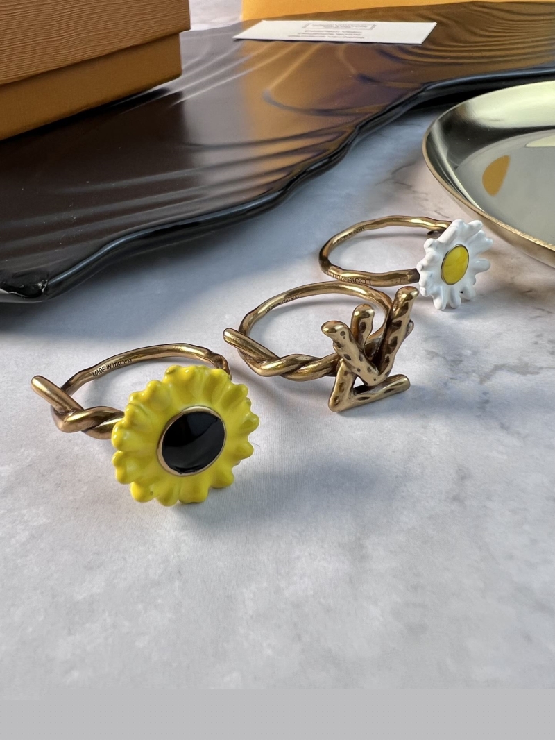LV Rings